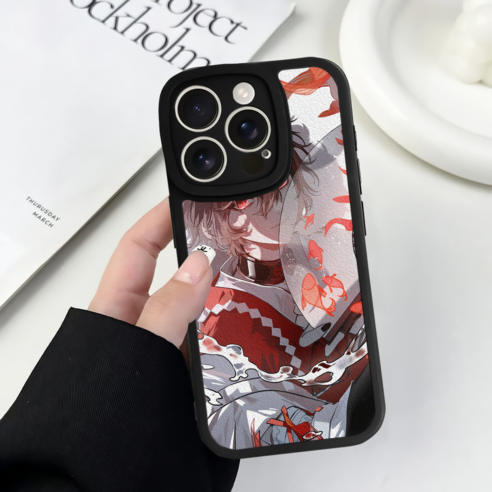 （画像用） 文豪ストレイドッグス Bungo Stray Dogs 【iPhone 16シリーズ対応】シリコンスマホケース（レザー調） 材質：シリコン